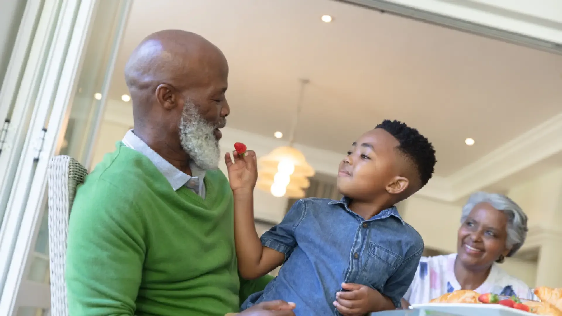 Top Benefits of Wearing Hearing Aids